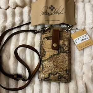 NWTS Patricia Nash Farliegh phone holder crossbody in European map leather